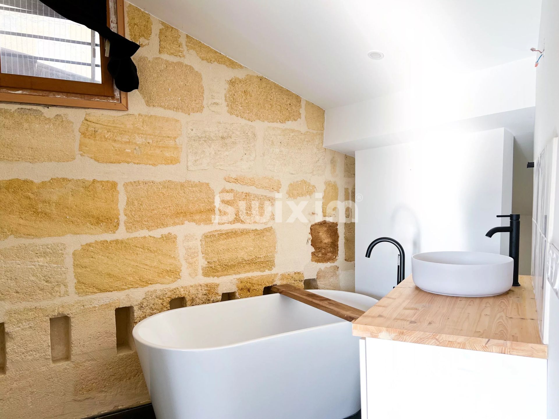 house 5 Rooms for sale on Bordeaux (33800)