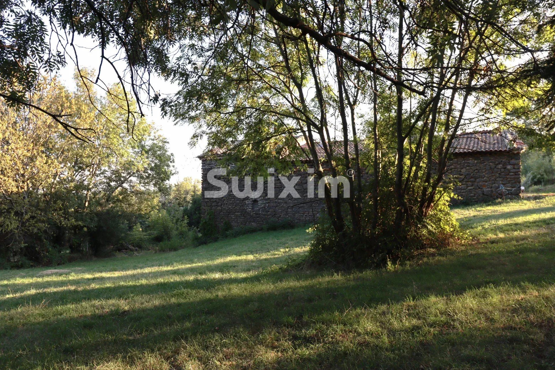 granja 10 Salas en venta en Villeneuve-de-Berg (07170)