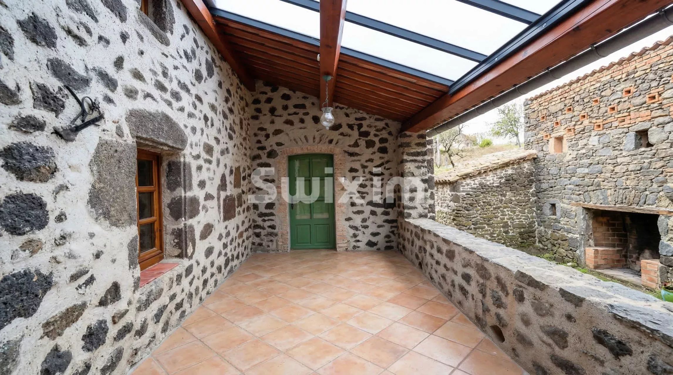 granja 10 Salas en venta en Villeneuve-de-Berg (07170)