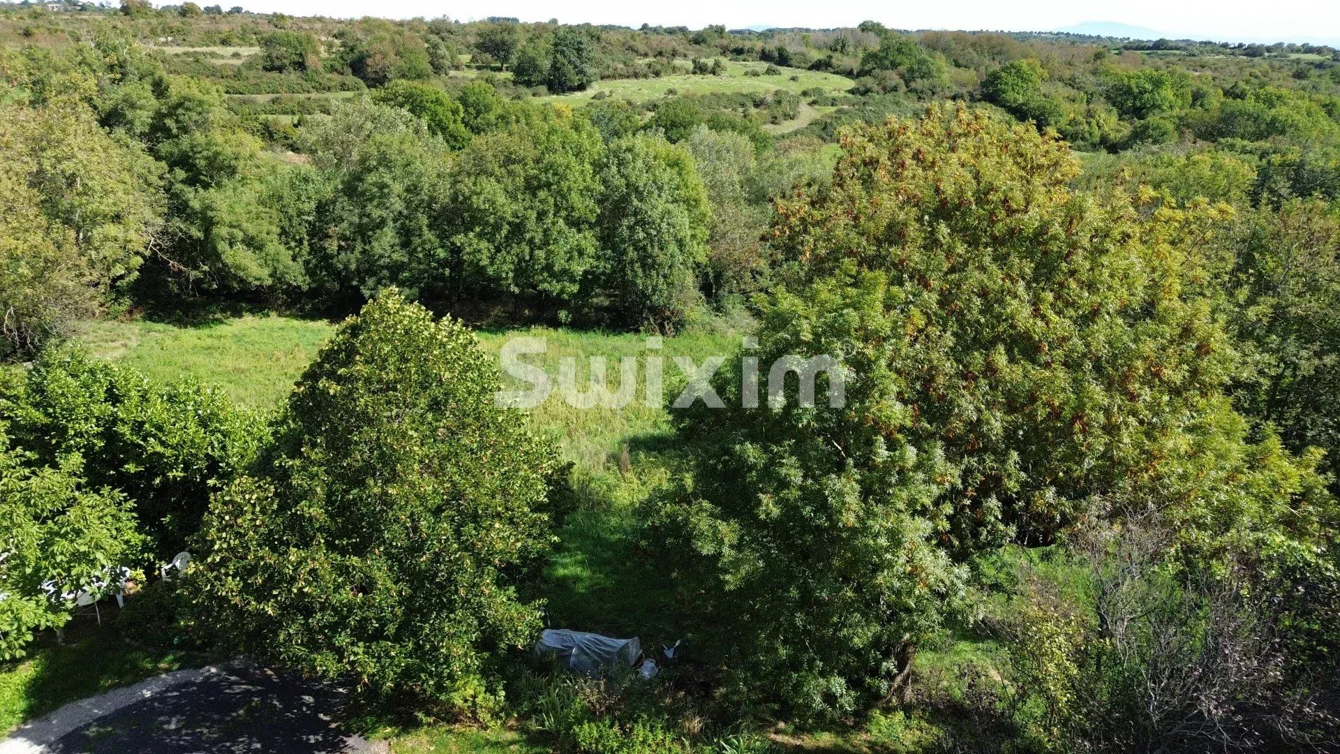 granja 10 Salas en venta en Villeneuve-de-Berg (07170)