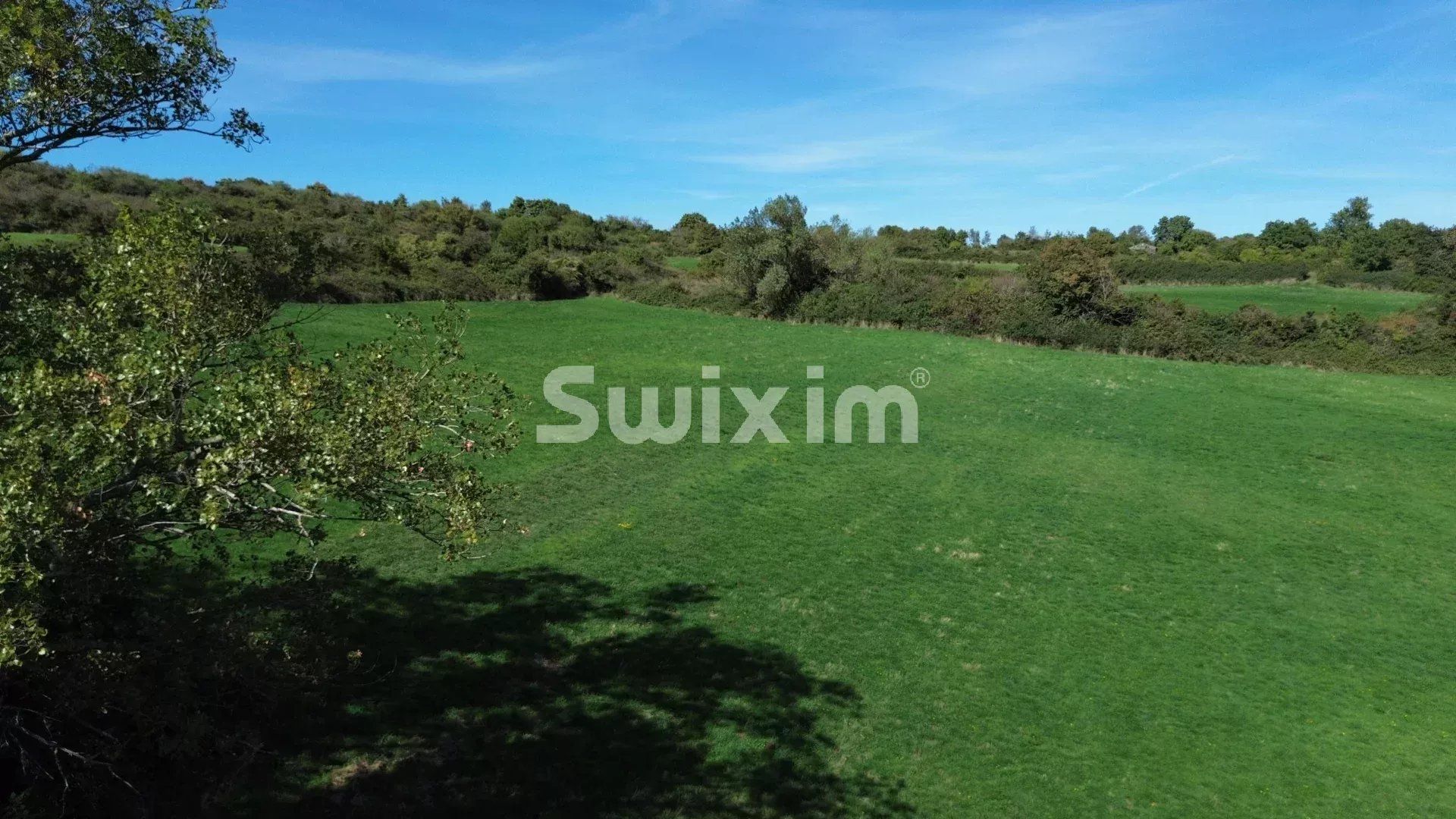 granja 10 Salas en venta en Villeneuve-de-Berg (07170)