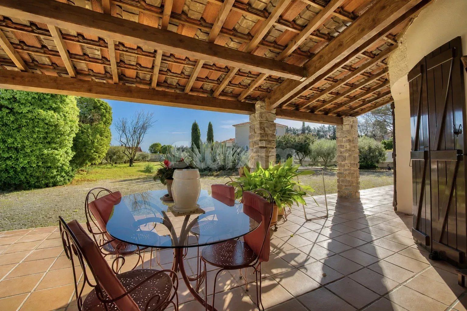casa 6 Camere in vendita su Alès (30100)