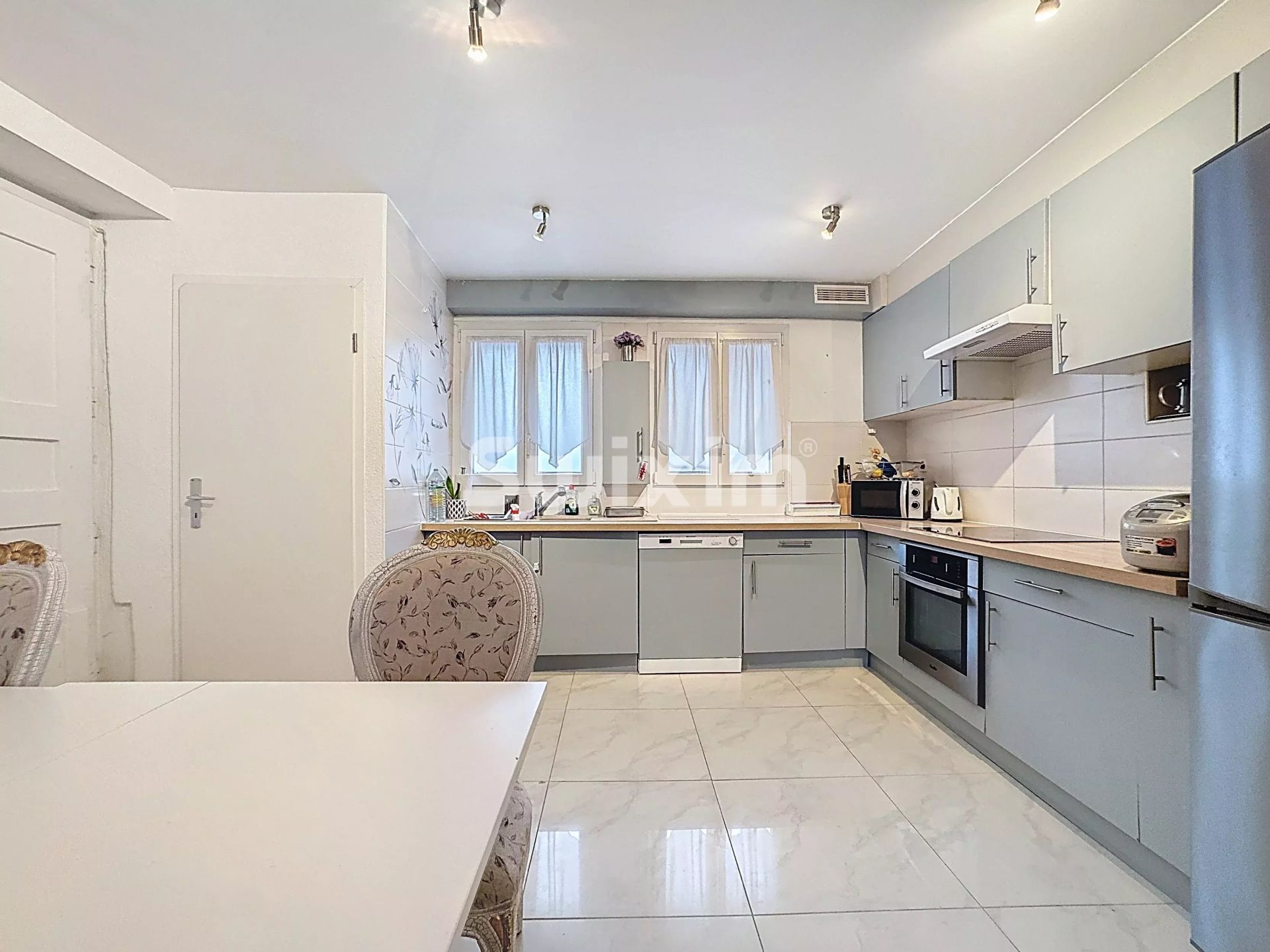 haus 4 Zimmer zum verkauf auf Vernier (1214)