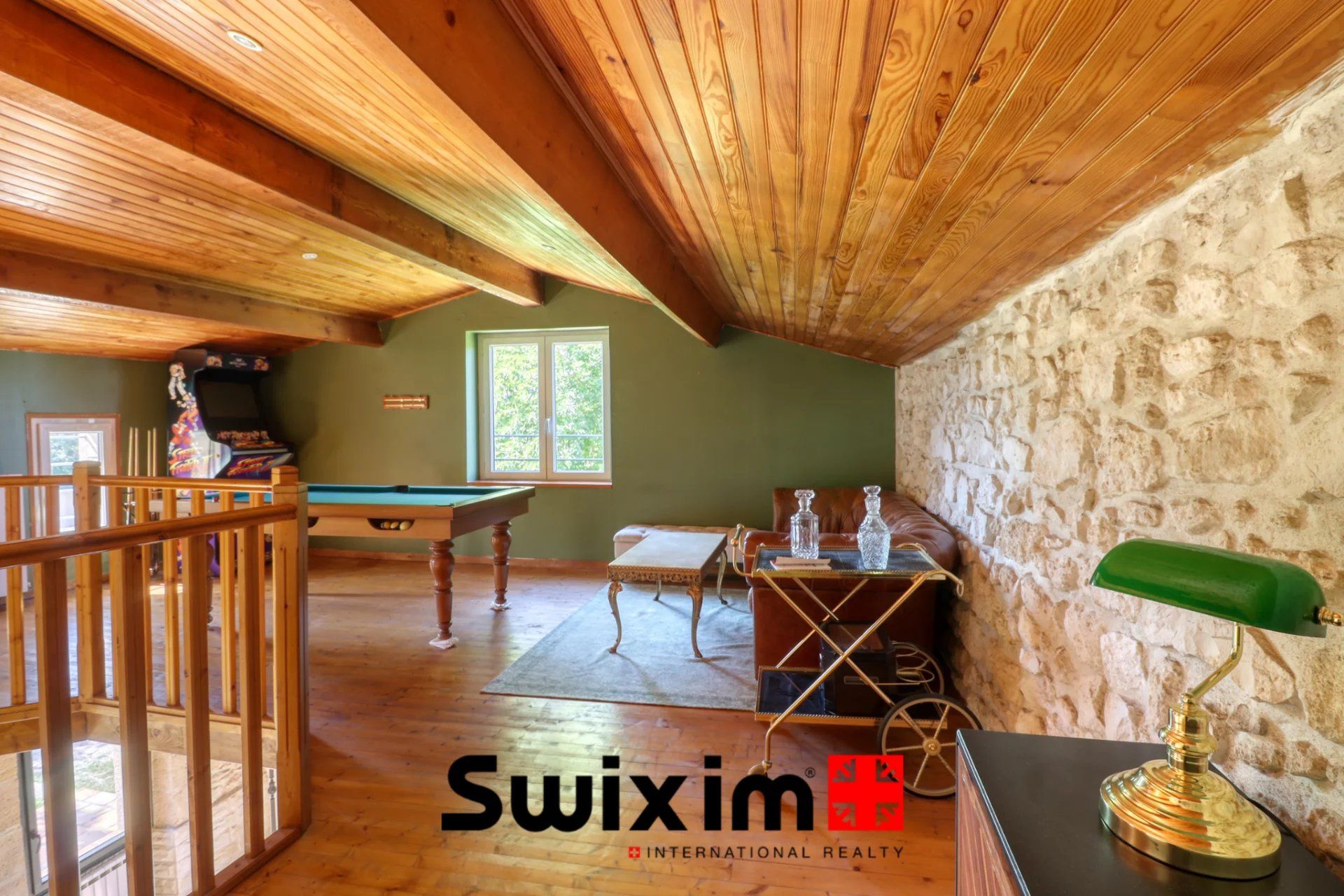 house 5 Rooms for sale on Valeyrac (33340)