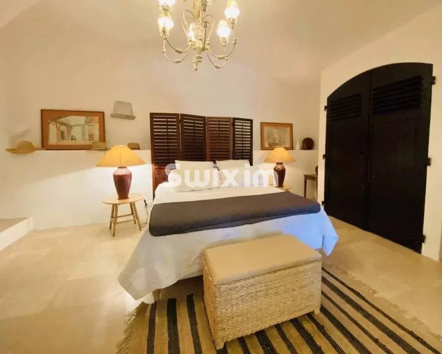 maison 8 Pièces en vente sur Cogolin (83310)