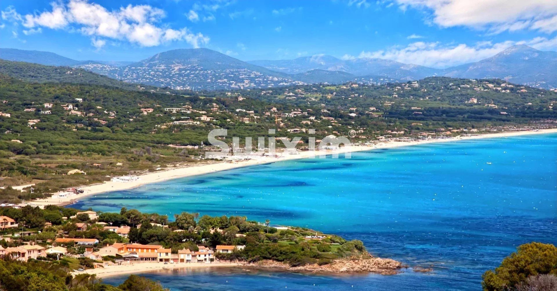 house 5 Rooms for sale on Saint-Tropez (83990)