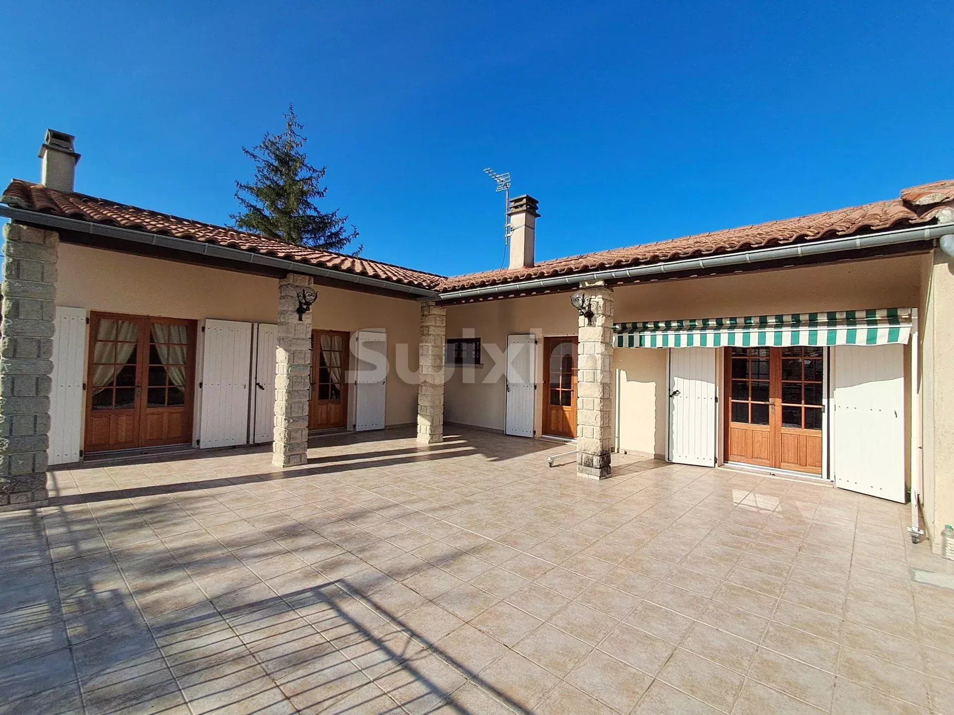 villa 8 Quartos para venda sobre Barjac (30430)