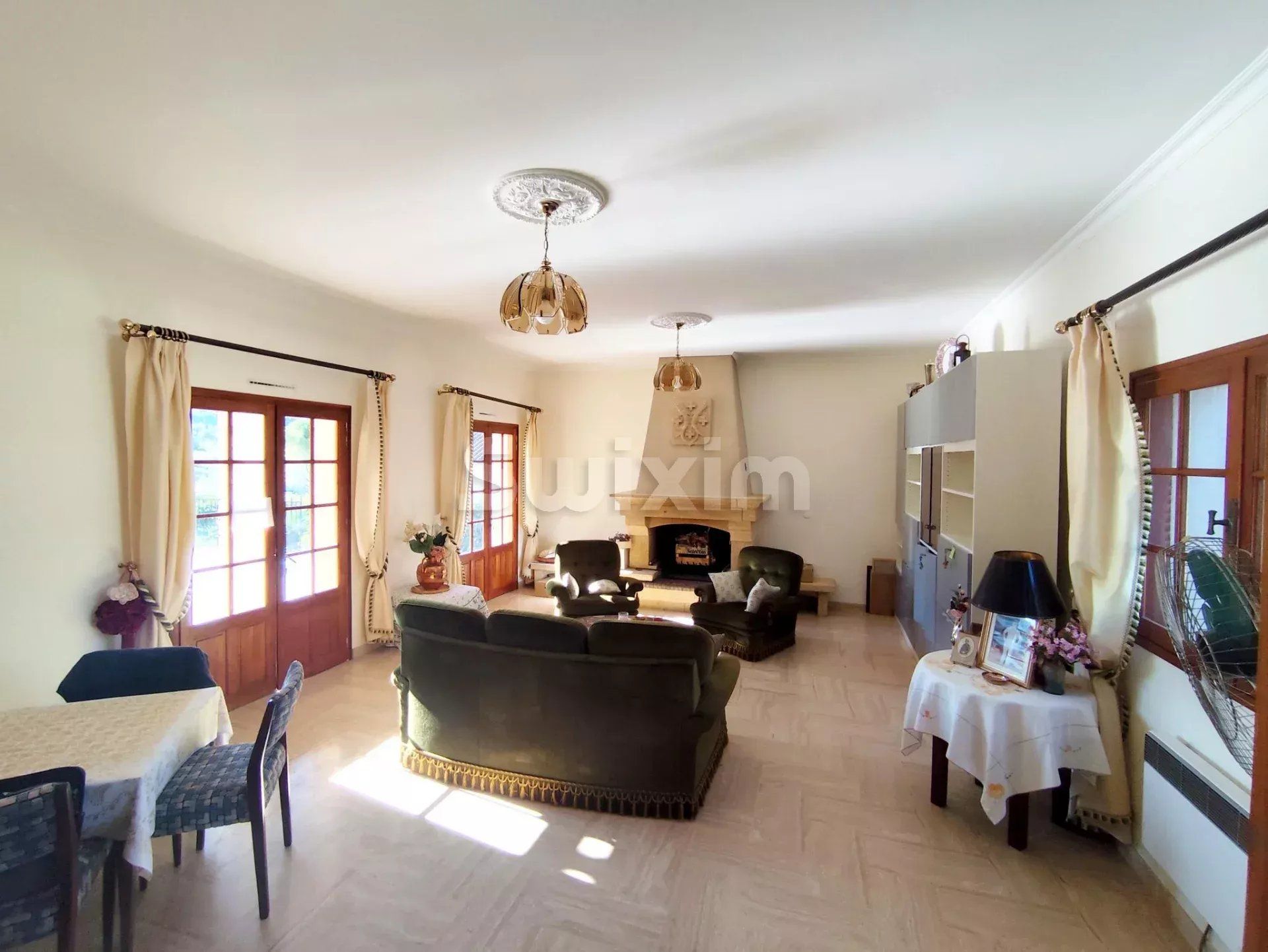 villa 8 Quartos para venda sobre Barjac (30430)