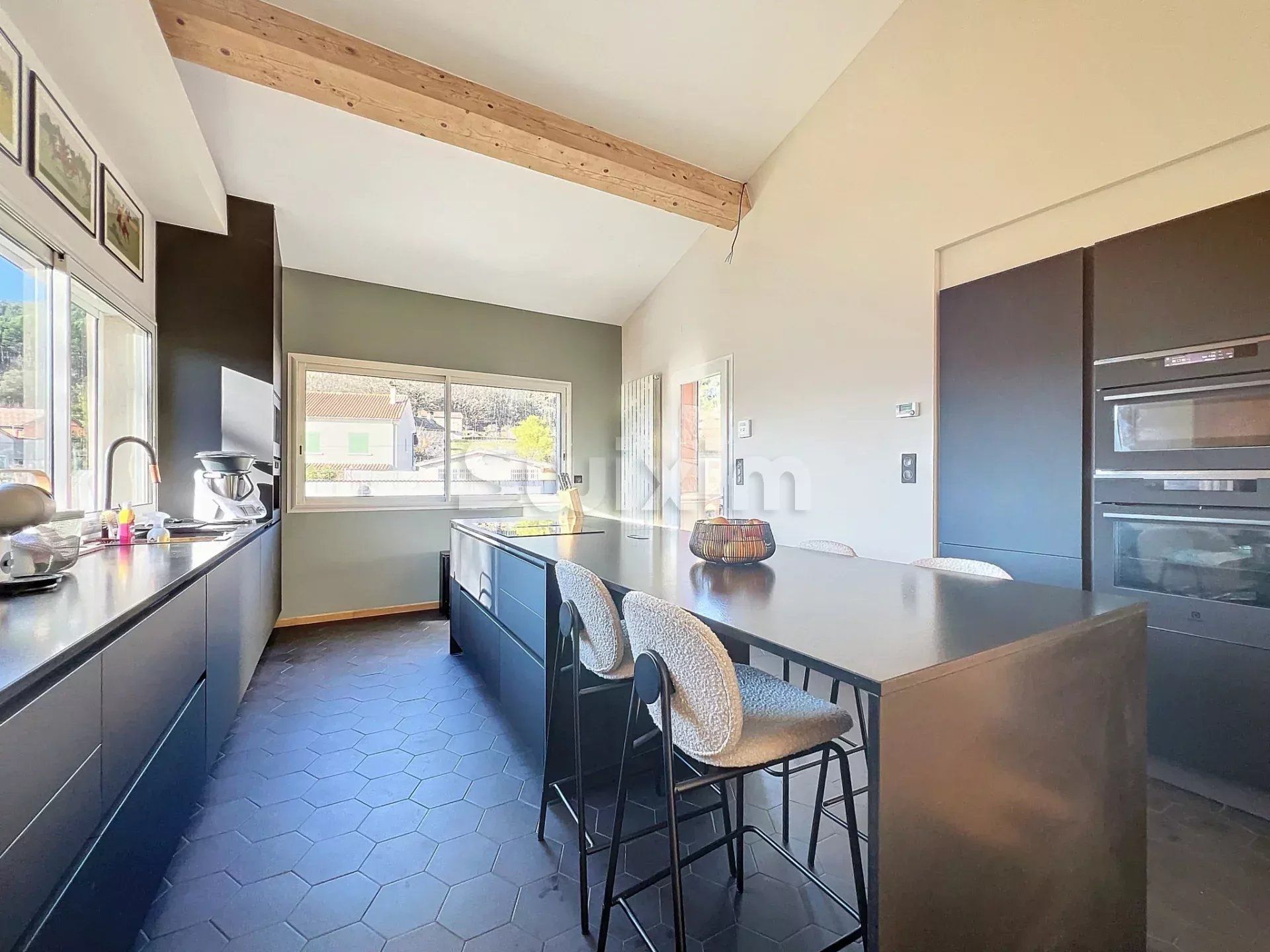 villa 7 Rooms for sale on Portes (30530)