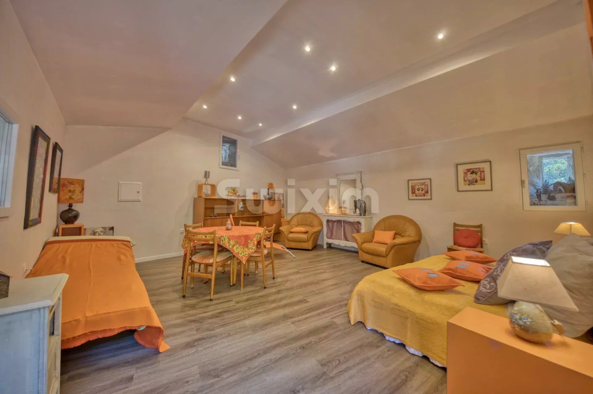 mas 15 Quartos para venda sobre Concoules (30450)