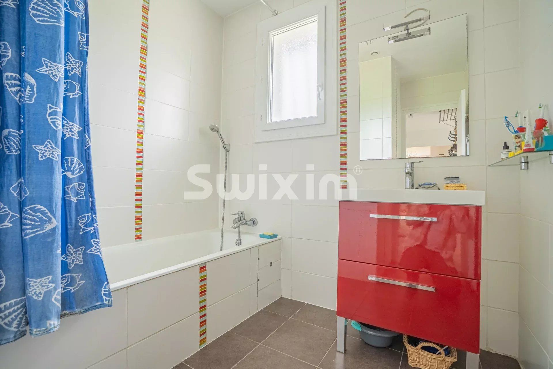 maison 8 Pièces en vente sur Saint-Genis-Pouilly (01630)