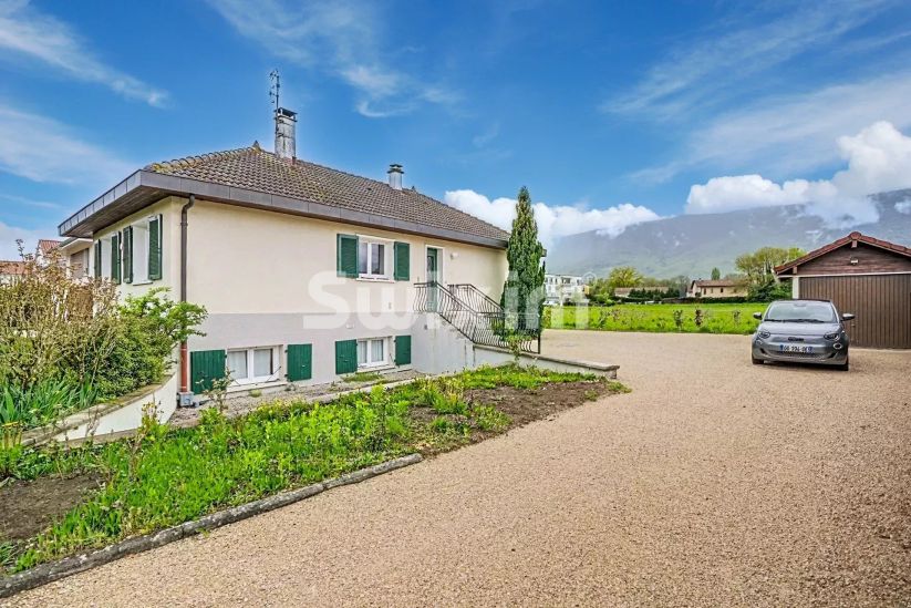 Vente Maison Saint-Genis-Pouilly 8&nbsp;Pièces 187&nbsp;m²