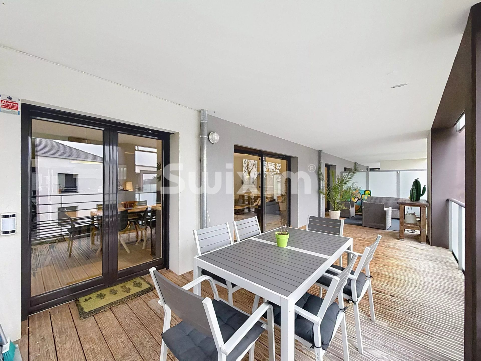 appartamento 5 Camere in vendita su Divonne-les-Bains (01220)