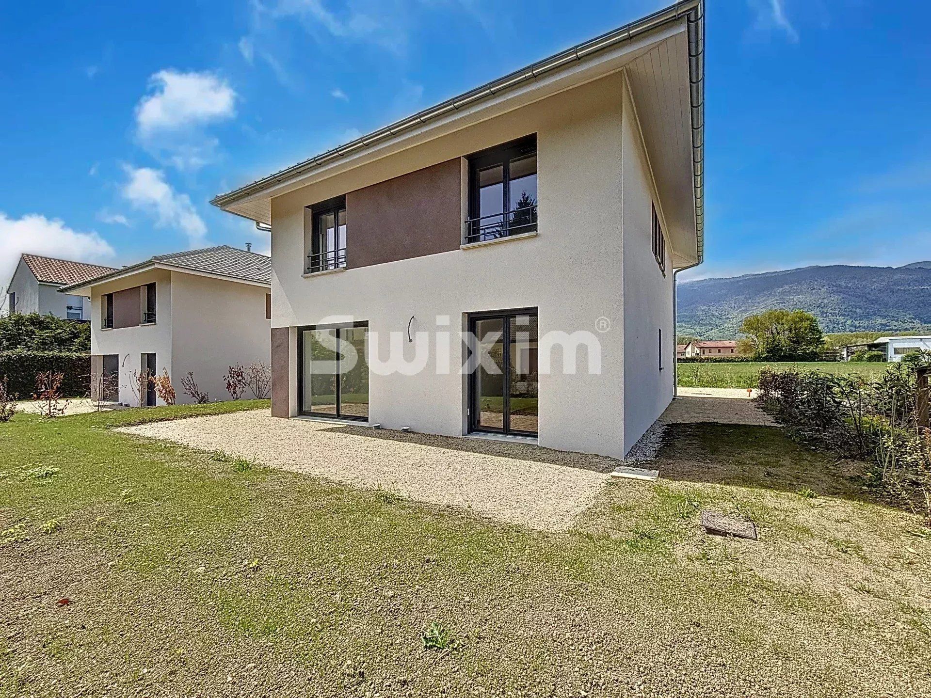 maison 6 Pièces en vente sur Saint-Genis-Pouilly (01630)