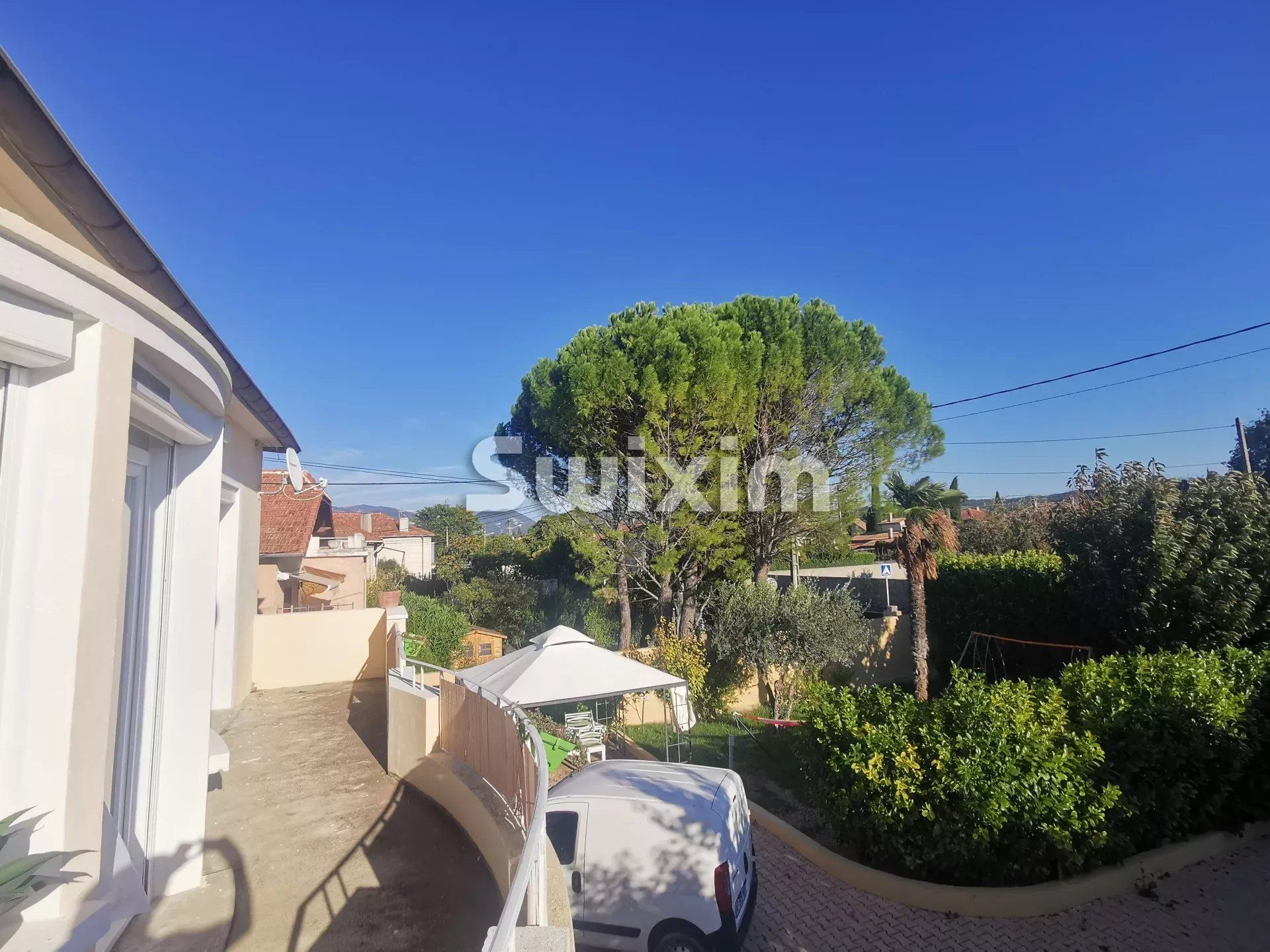 casa 8 Quartos para venda sobre Valréas (84600)