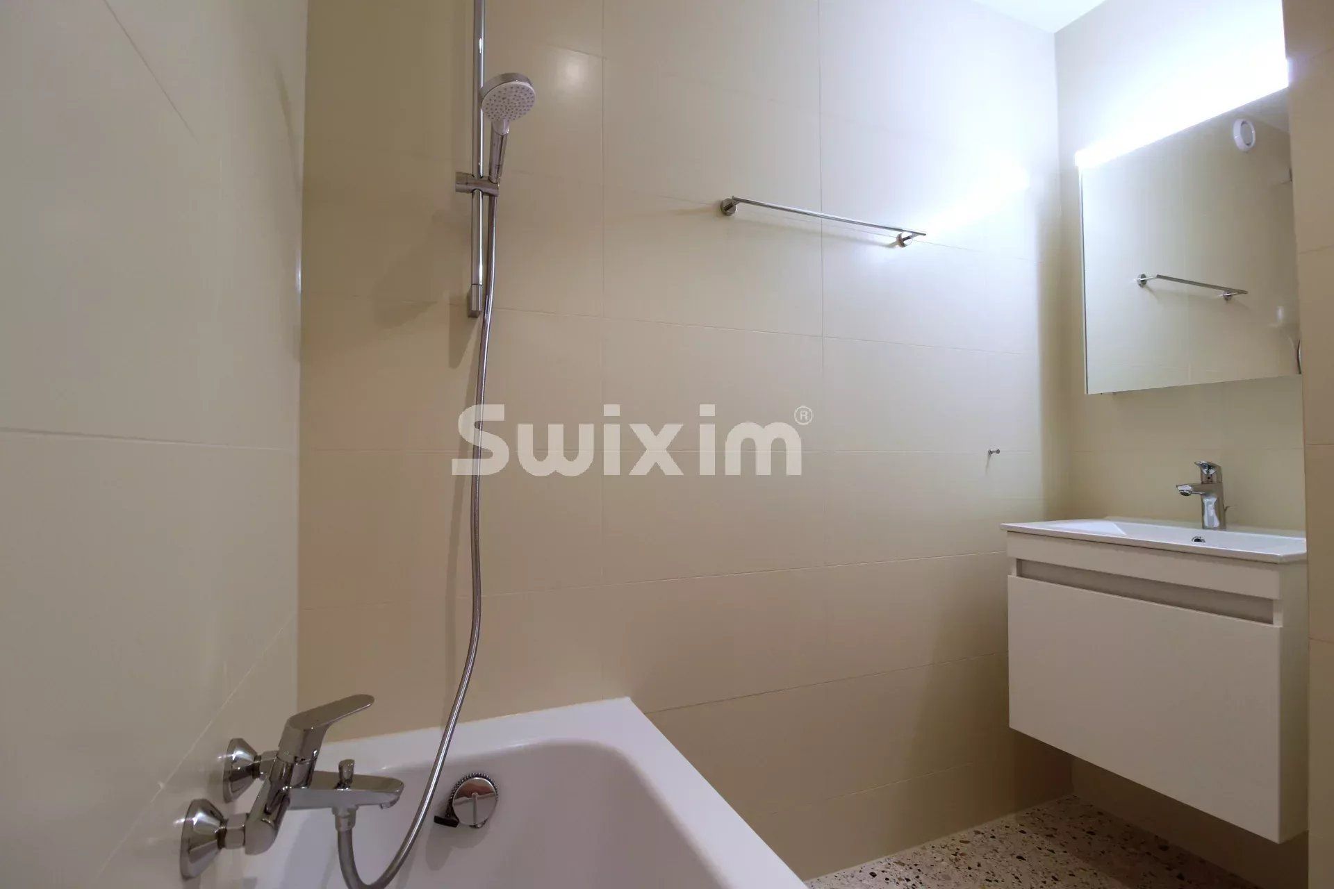 apartment 5 Rooms for rent on Plan-les-Ouates (1228)