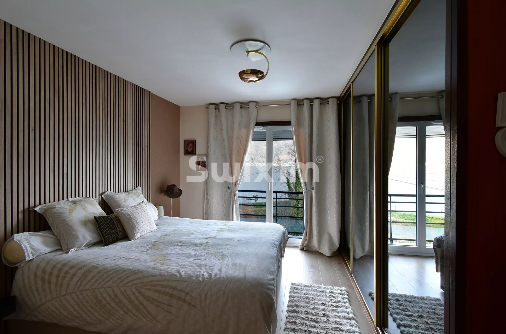 house 7 Rooms for sale on Annecy (74000)