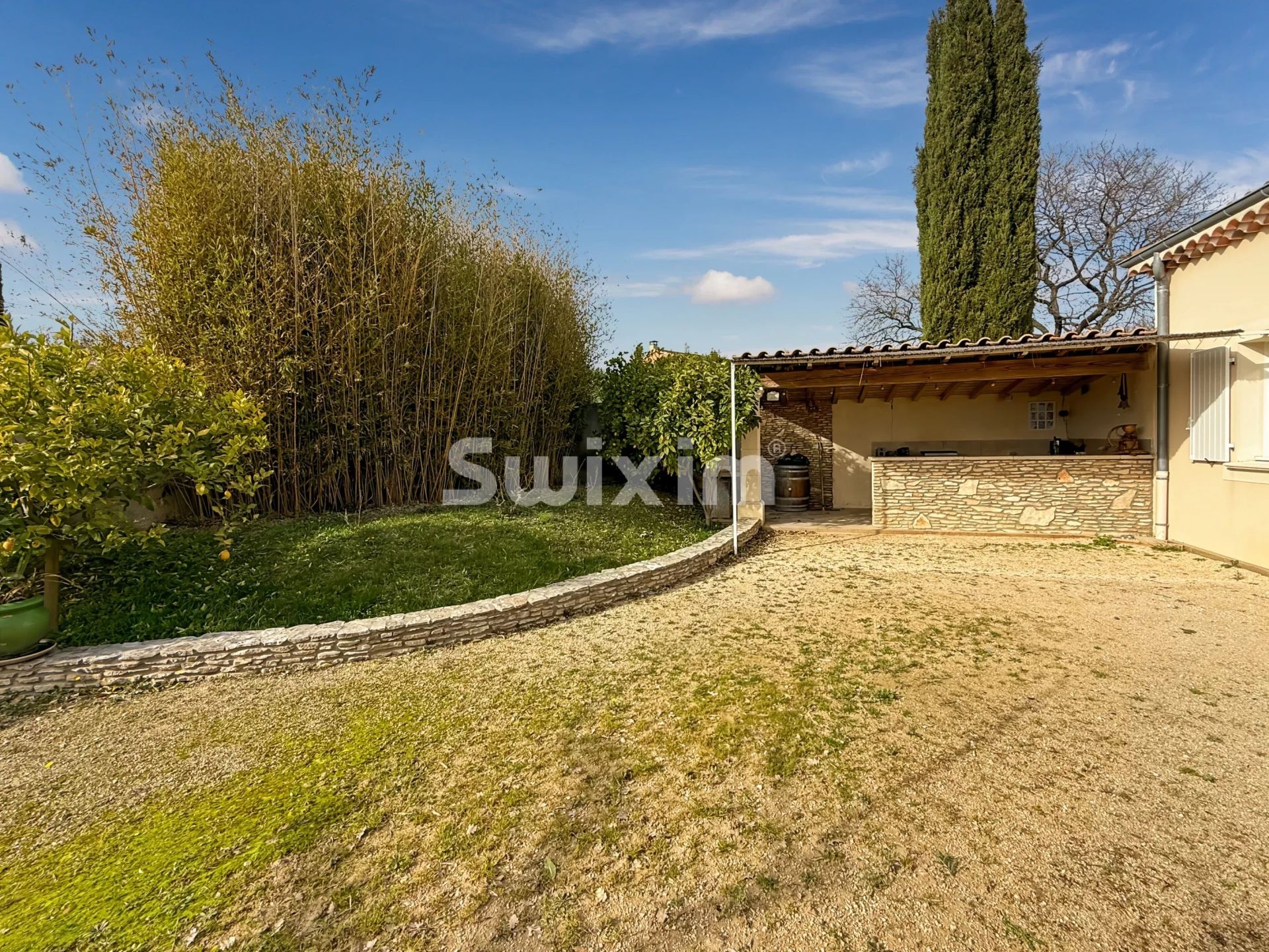 casa 5 Camere in vendita su Bourg-Saint-Andéol (07700)