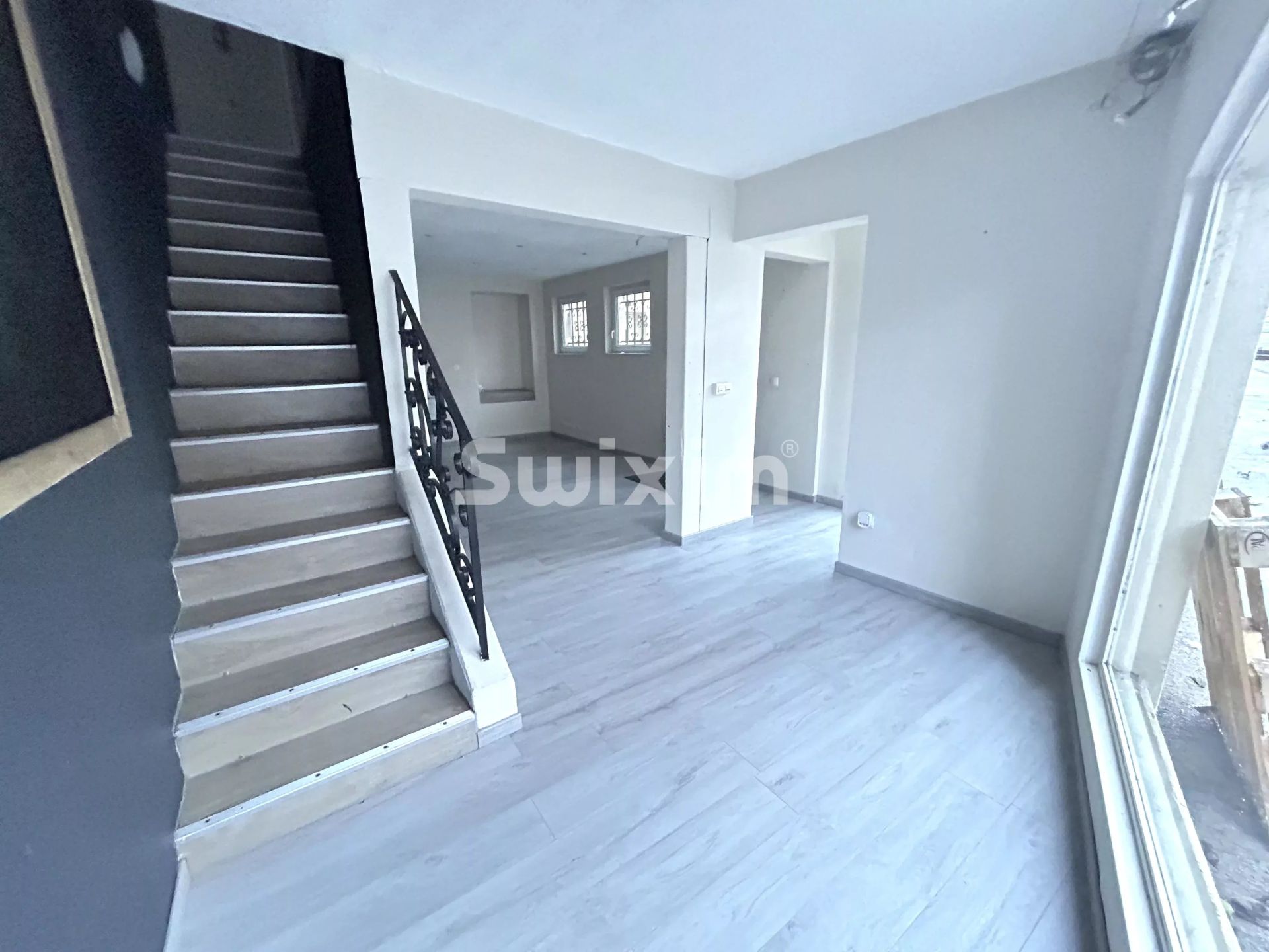 local d'activité 3 Pièces en vente sur Dole (39100)