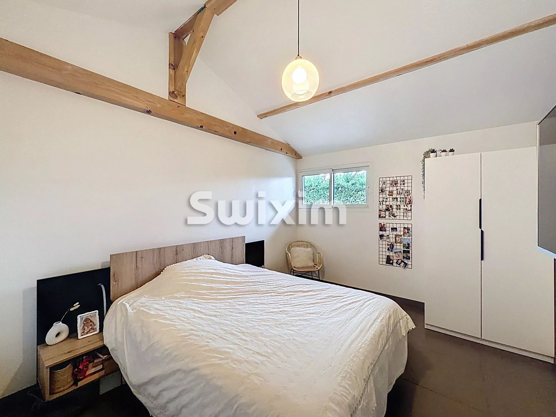 house 5 Rooms for sale on Sciez (74140)