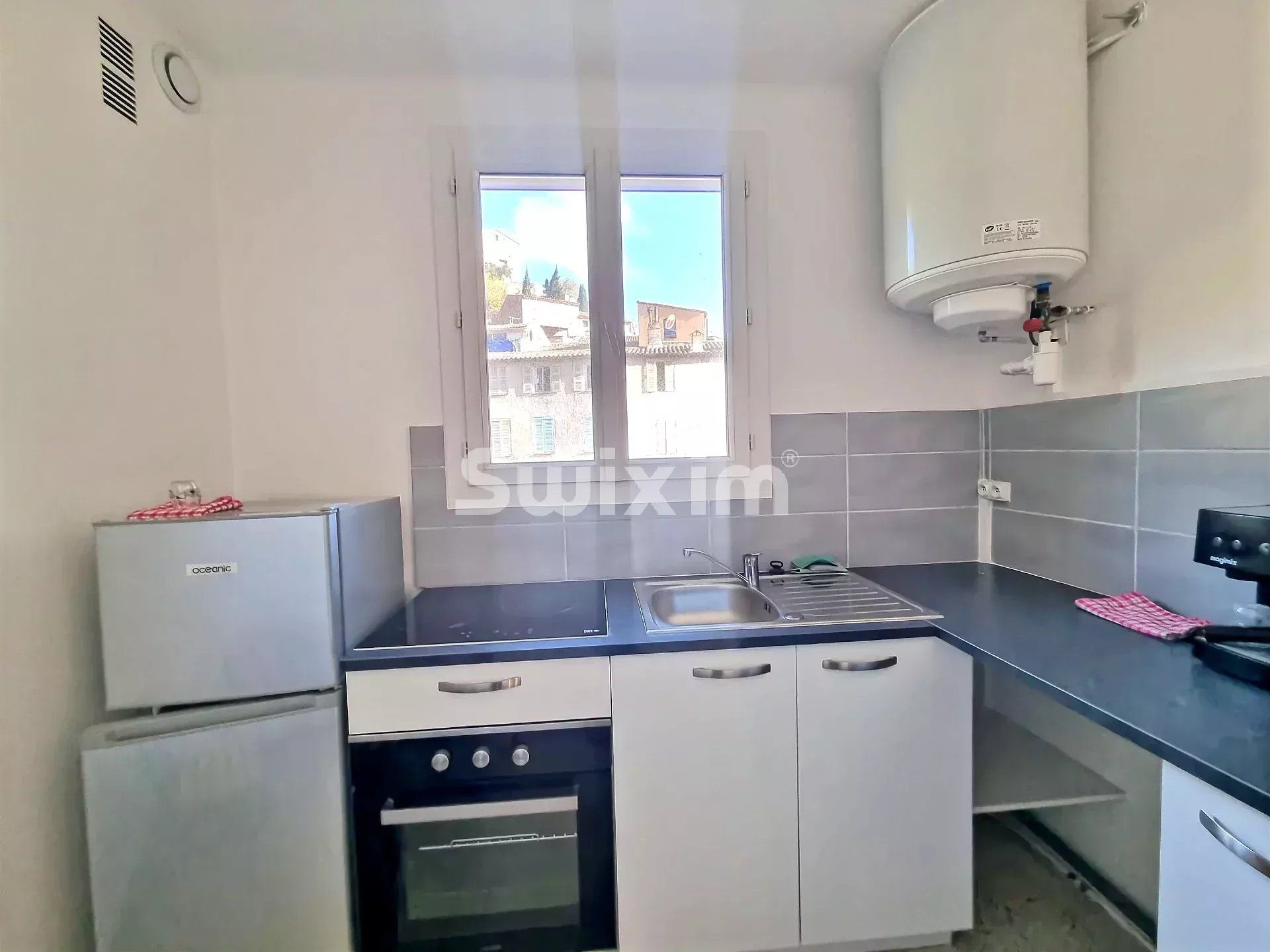 apartment 2 Rooms for sale on Les Arcs (83460)