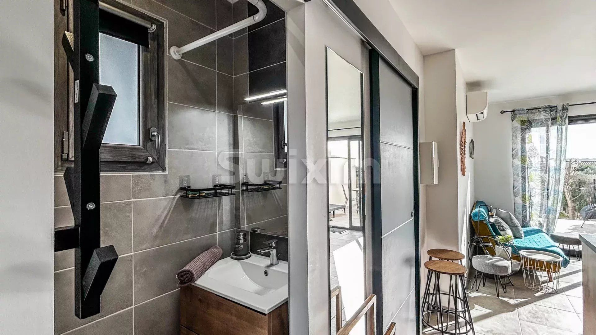 villa 5 Zimmer zum verkauf auf Saint-Quentin-la-Poterie (30700)