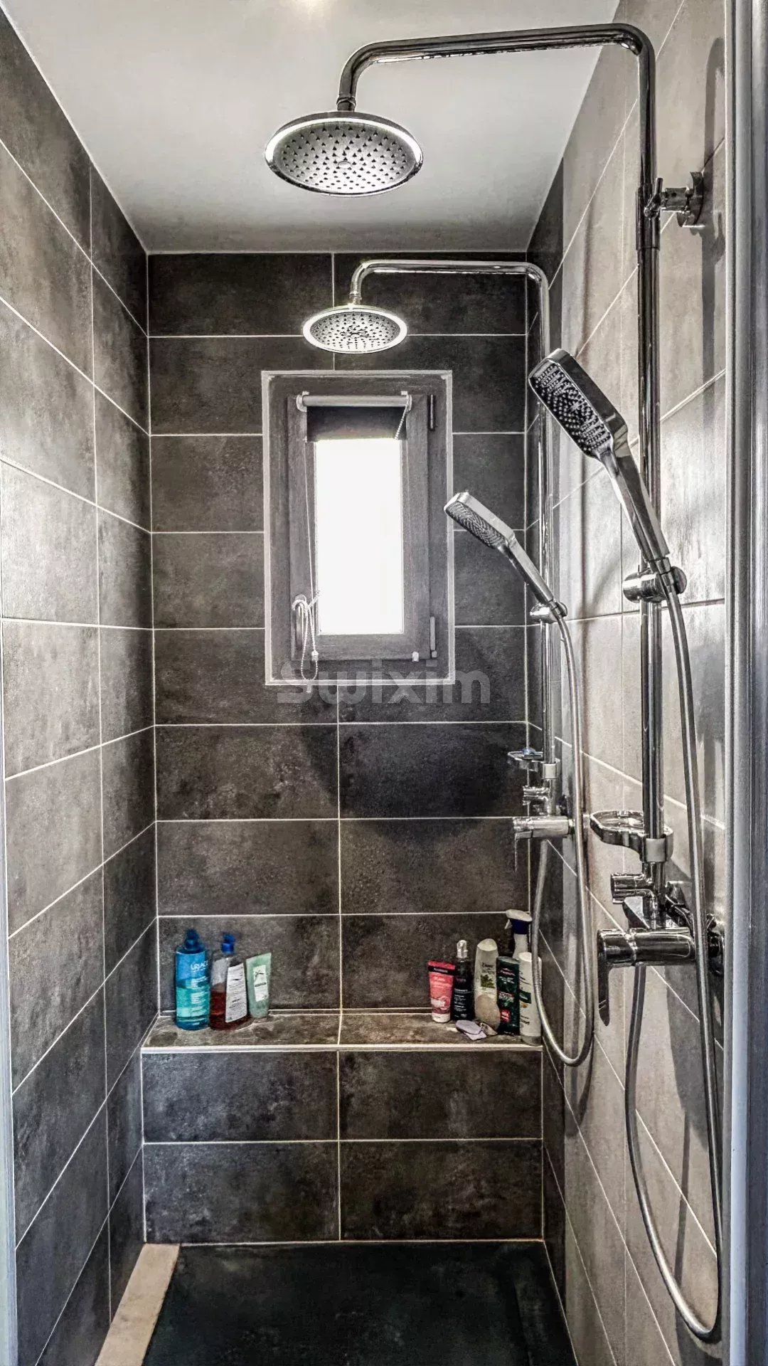 villa 5 Zimmer zum verkauf auf Saint-Quentin-la-Poterie (30700)