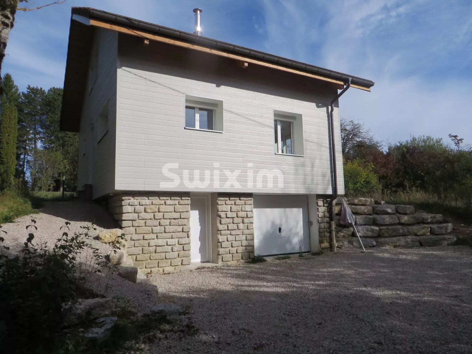 house 3 Rooms for rent on Marigny (39130)