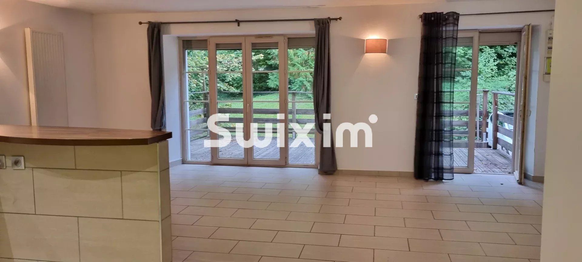 apartment 3 Rooms for sale on Lons-le-Saunier (39000)