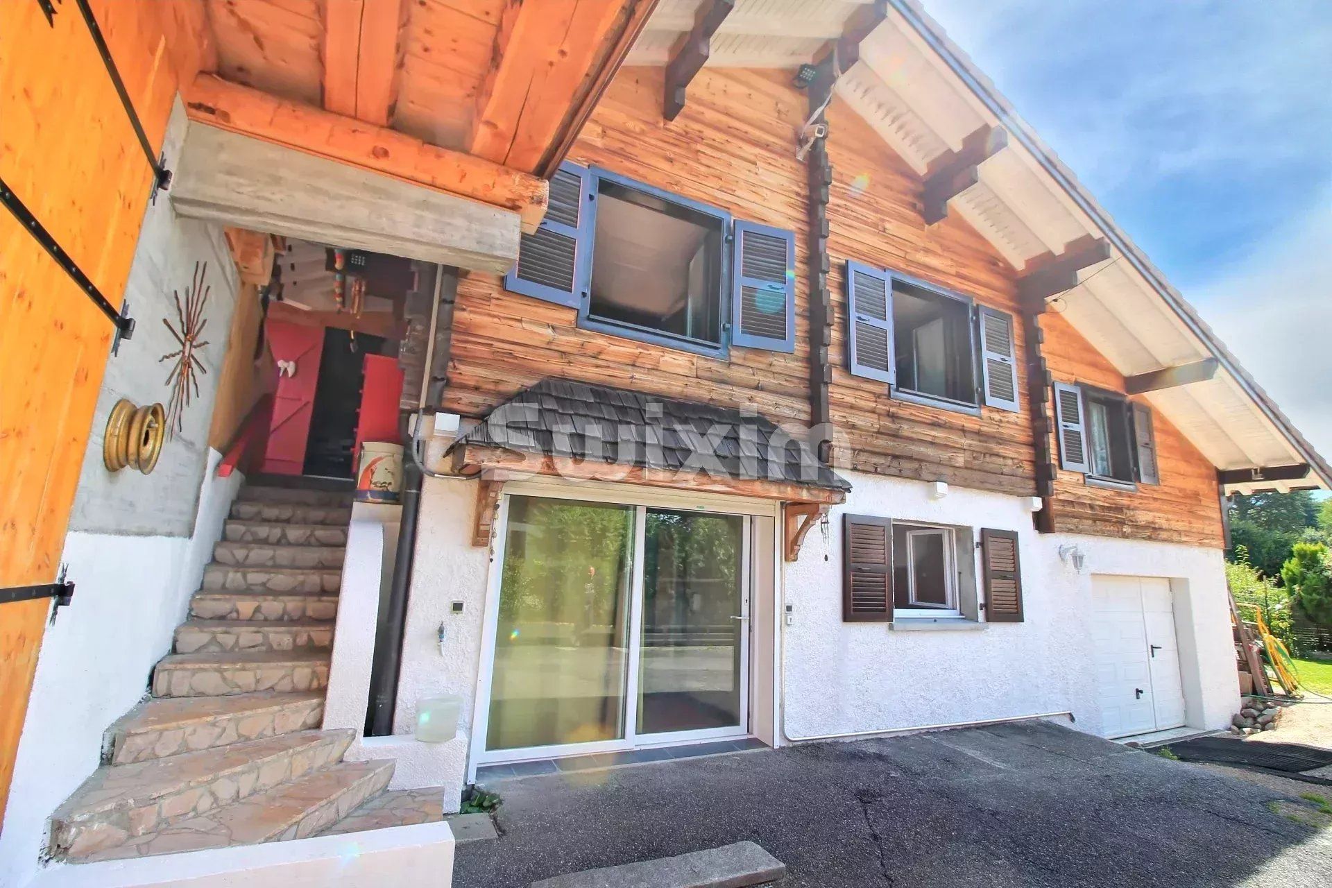 house 5 Rooms for sale on Perrignier (74550)