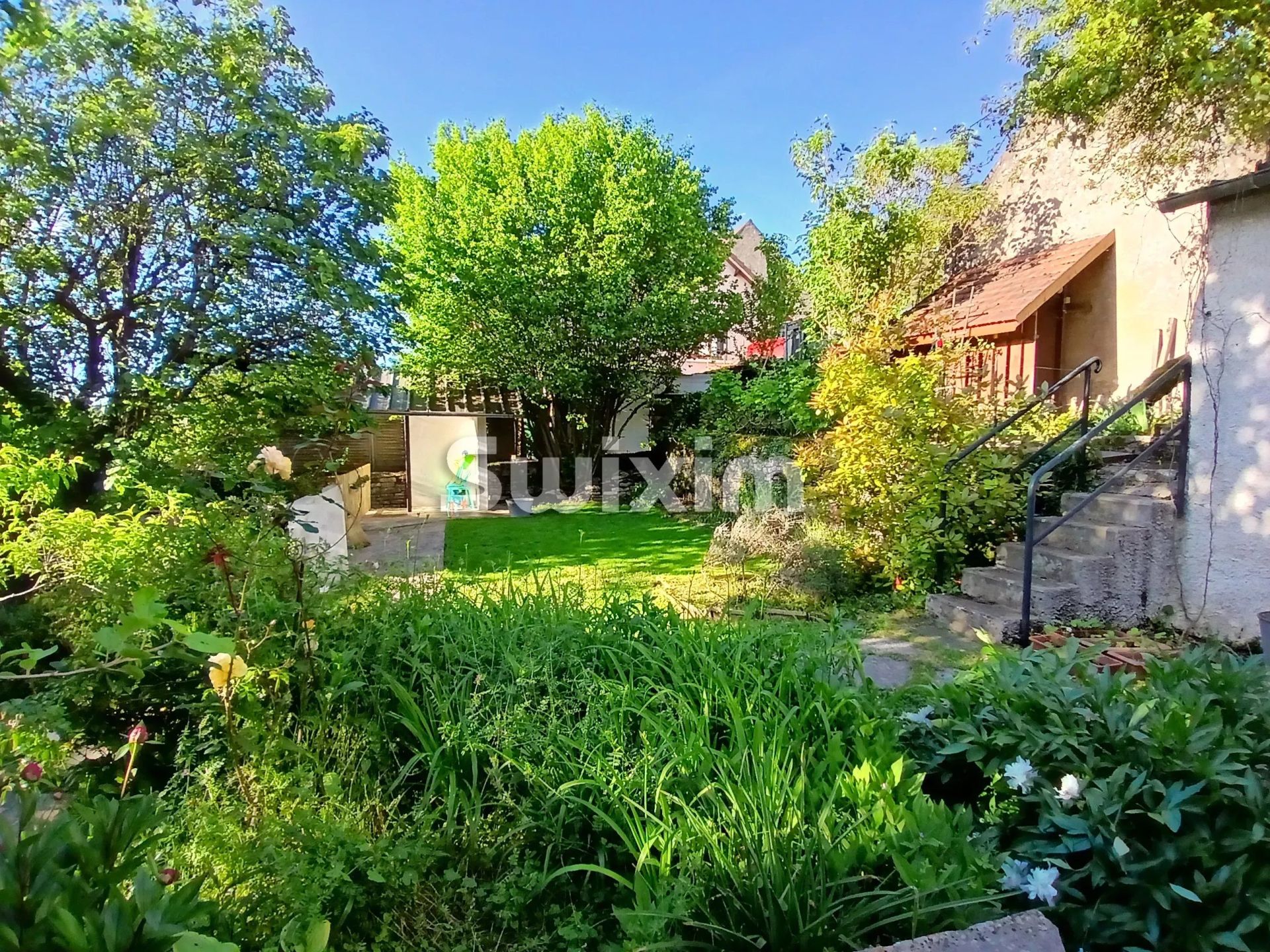 casa 6 Quartos para venda sobre Dole (39100)