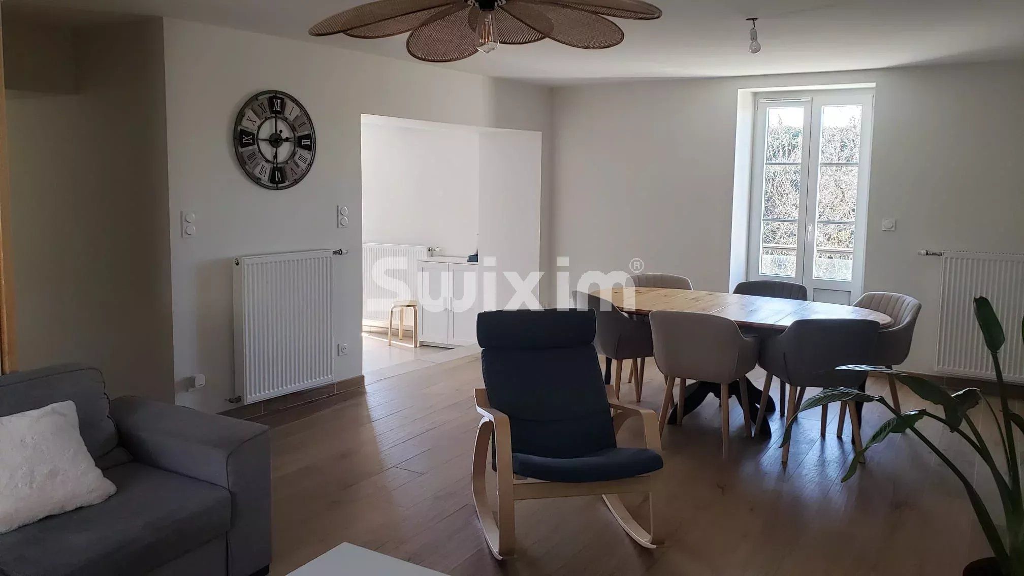 casa 6 Camere in vendita su Rochefort-sur-Nenon (39700)