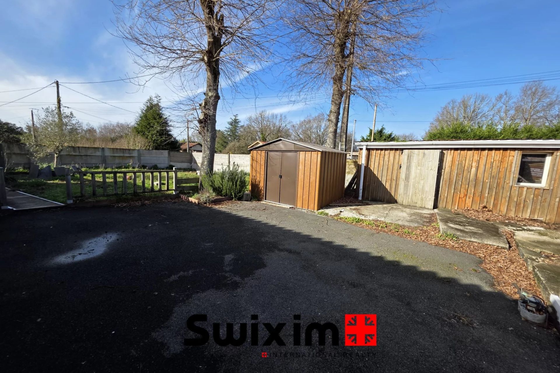 house 4 Rooms for sale on Carcans (33121)