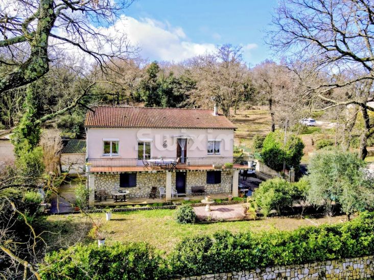 Vente Maison Uzès 6&nbsp;Pièces 147.63&nbsp;m²