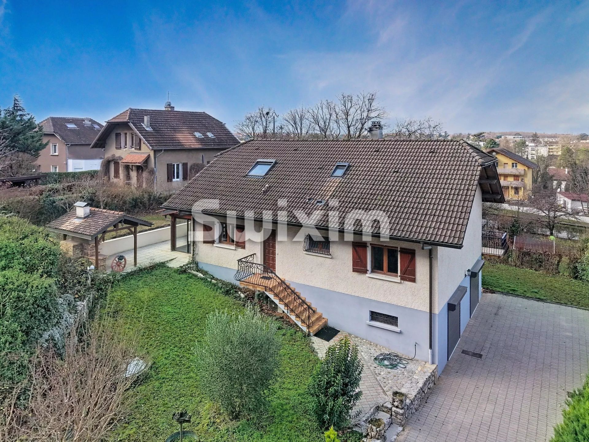 casa 8 Quartos para venda sobre Étrembières (74100)