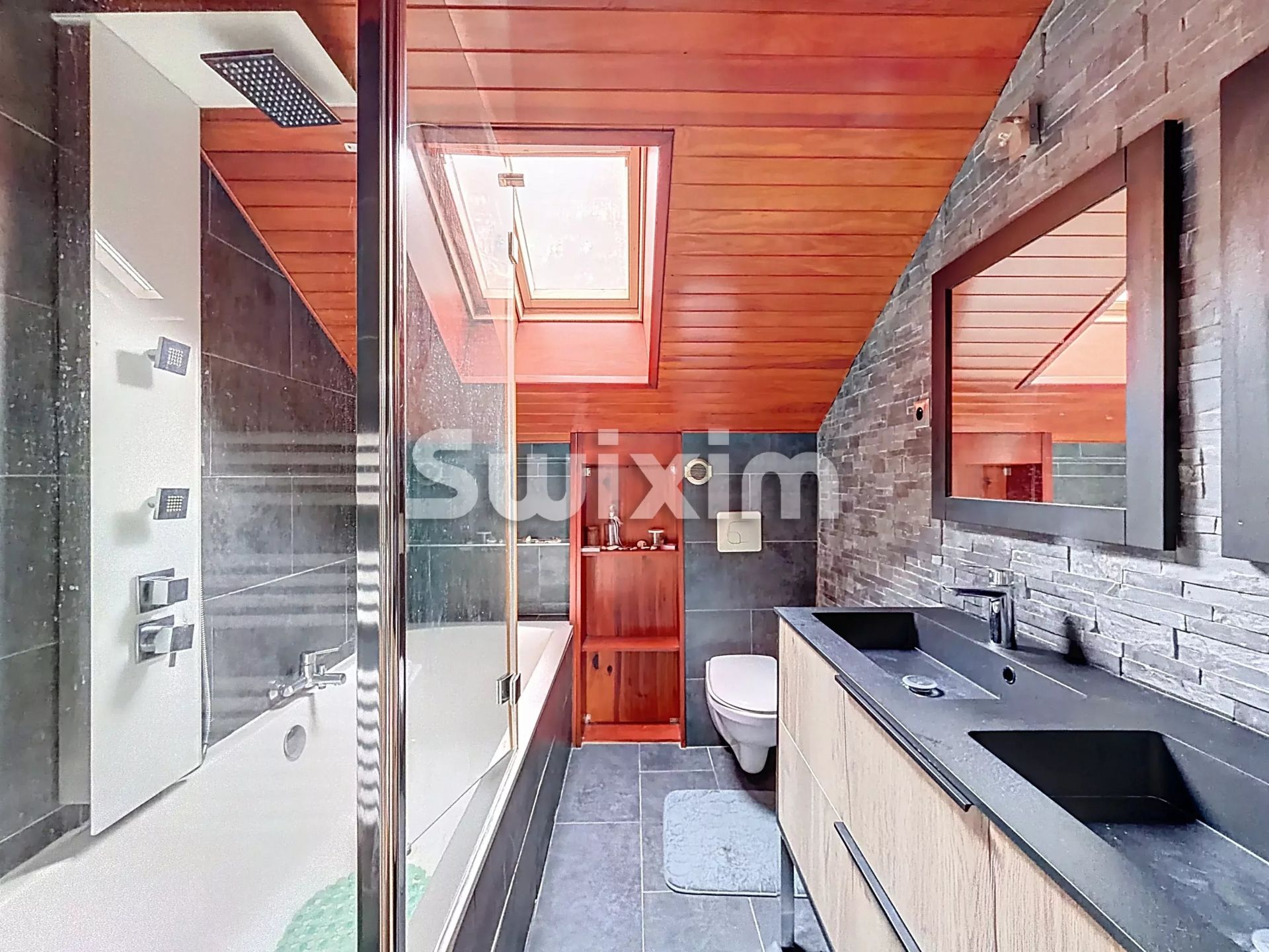 casa 8 Quartos para venda sobre Étrembières (74100)