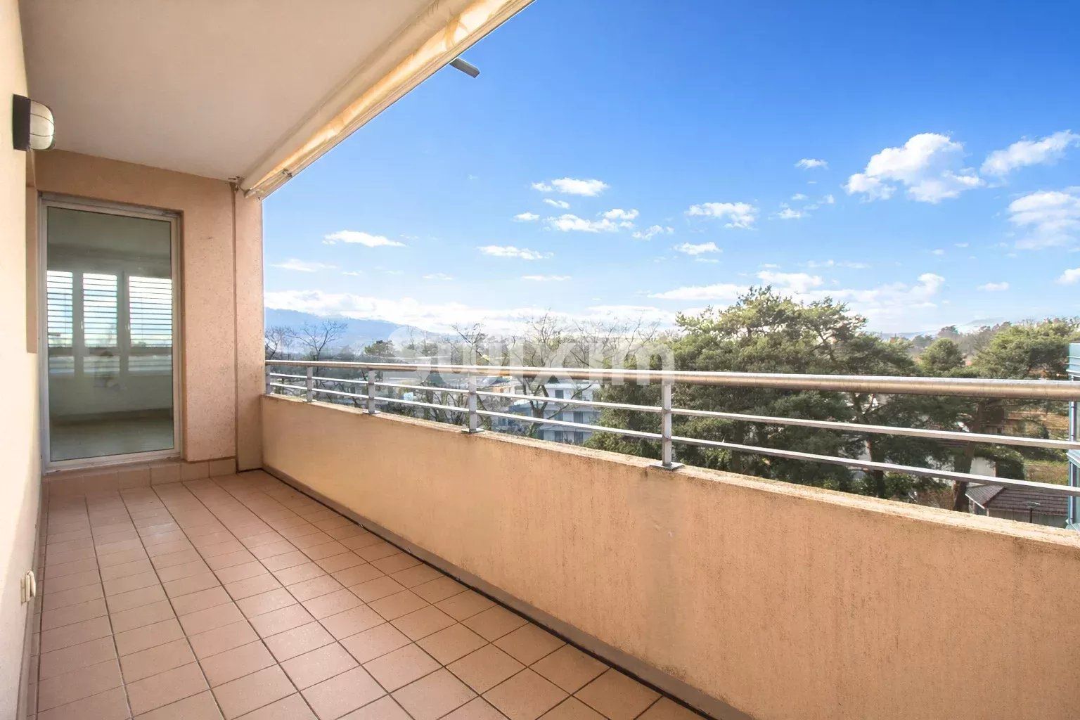 apartamento 5 Quartos para venda sobre Lancy (1213)