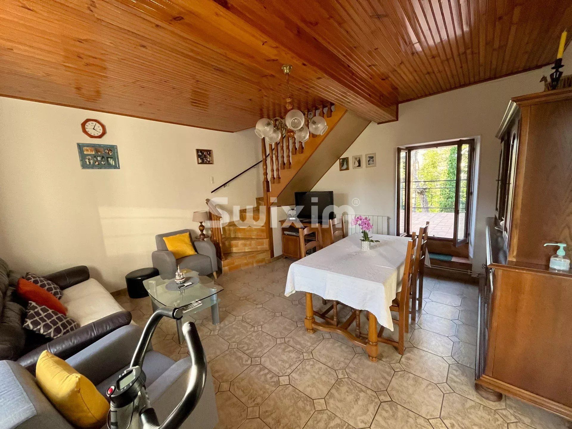 casa 4 Camere in vendita su Avallon (89200)