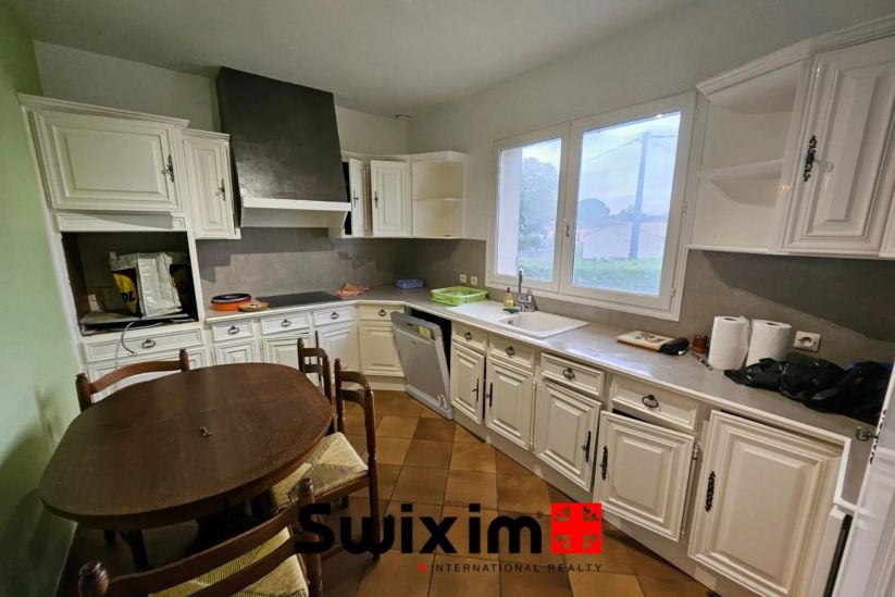 Verkauf Haus Saint-Seurin-de-Cadourne 8&nbsp;Zimmer 210&nbsp;m²