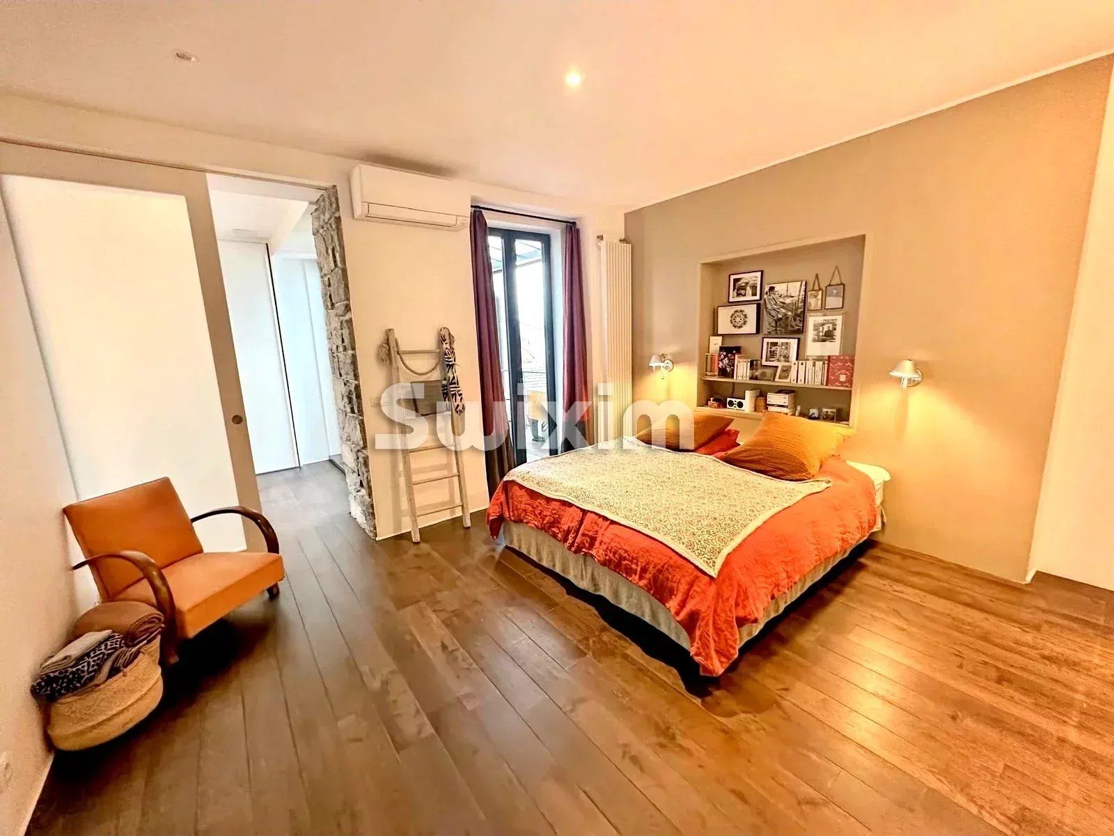 apartment 6 Rooms for sale on Évian-les-Bains (74500)