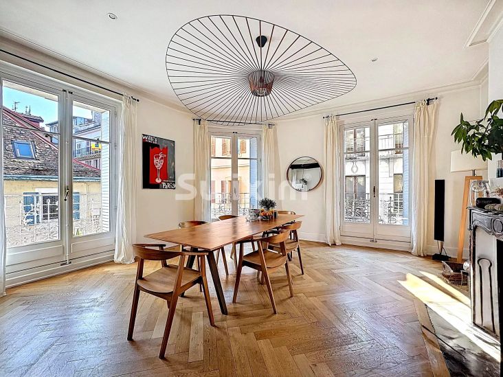Sale Apartment Évian-les-Bains 6&nbsp;Rooms 197&nbsp;m²