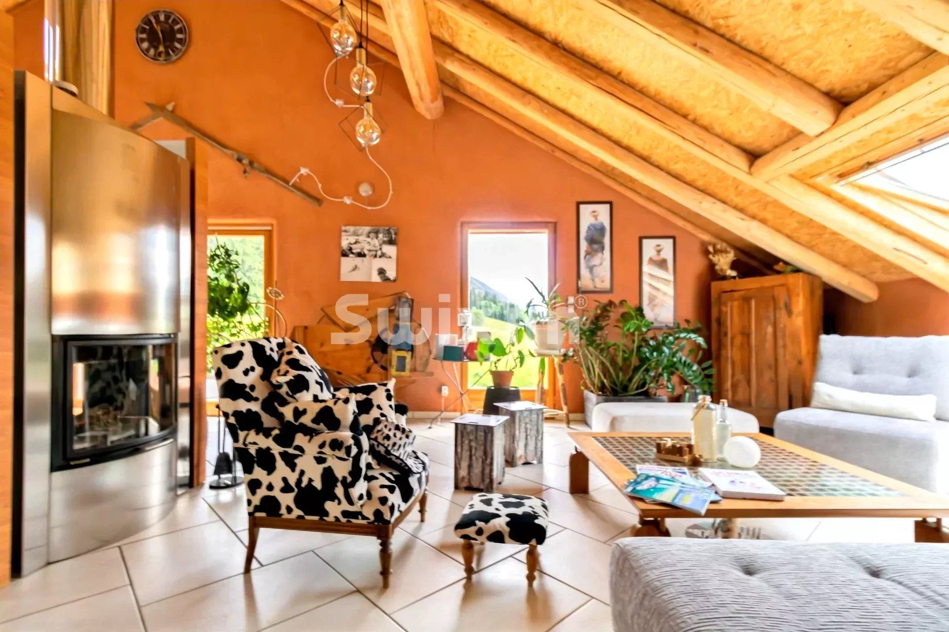 house 7 Rooms for sale on Mijoux (01170)