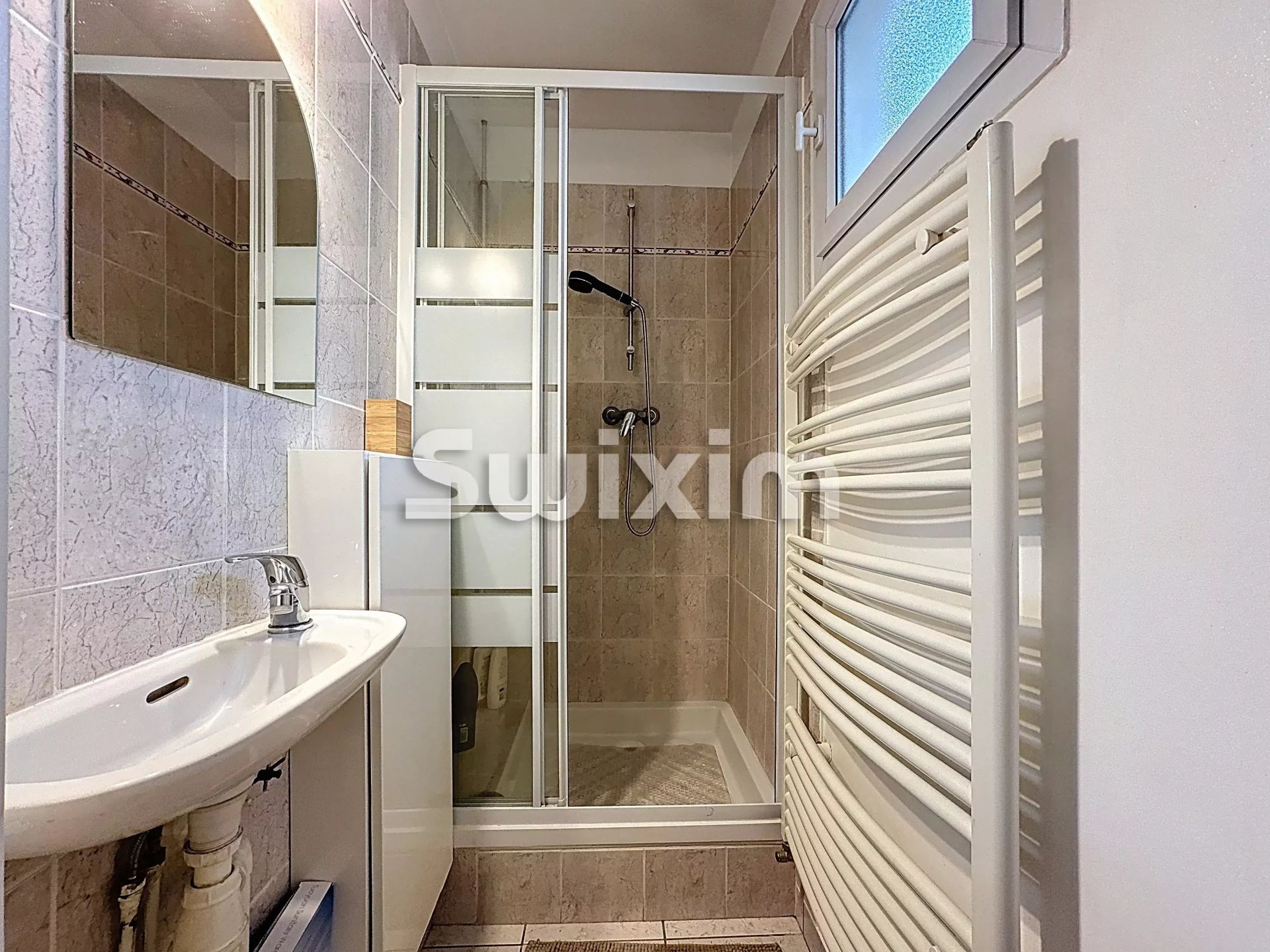 haus 5 Zimmer zum verkauf auf Prévessin-Moëns (01280)