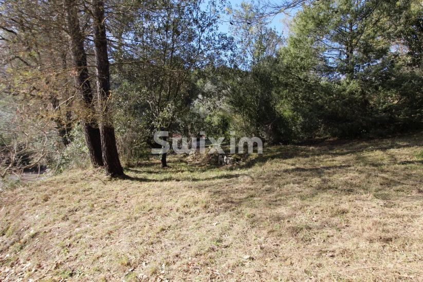 Vente Terrain à bâtir Callas 1742&nbsp;m²