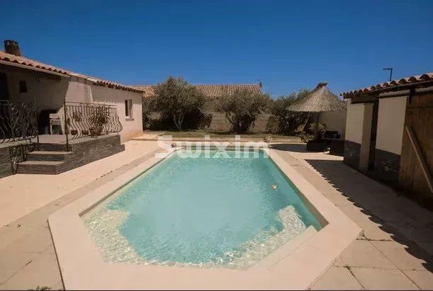 villa 6 Pièces en vente sur Saint-Gilles (30800)