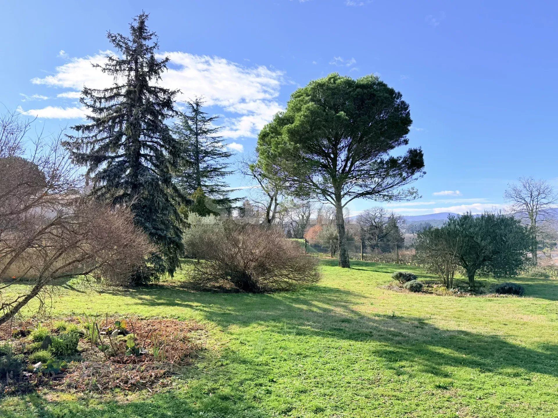 villa 8 Pièces en vente sur Uzès (30700)