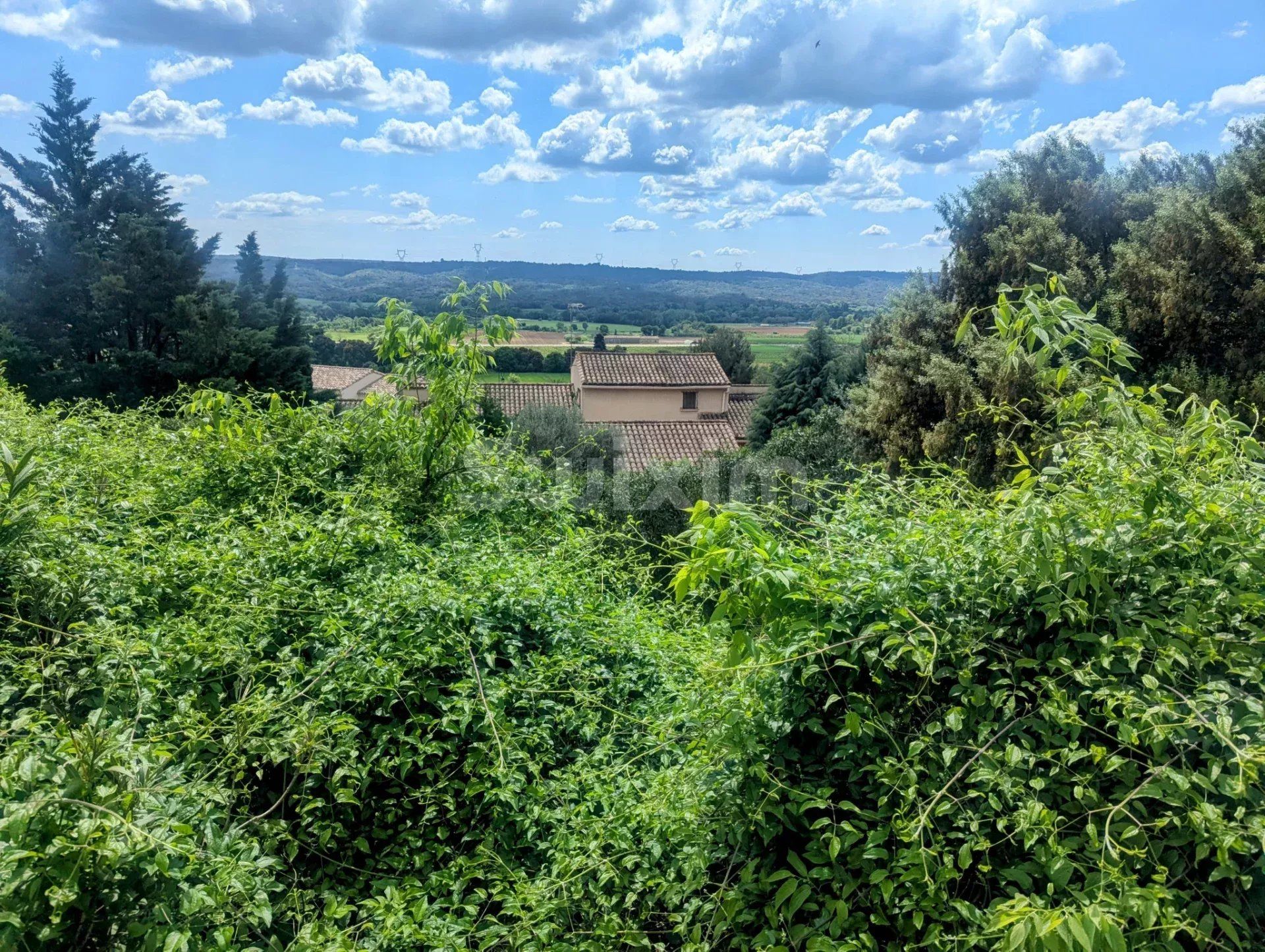 terrain en vente sur Saint-Maximin (30700)