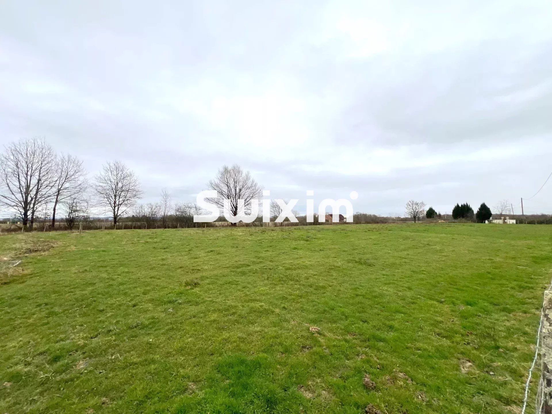 house 5 Rooms for sale on Louhans (71500)