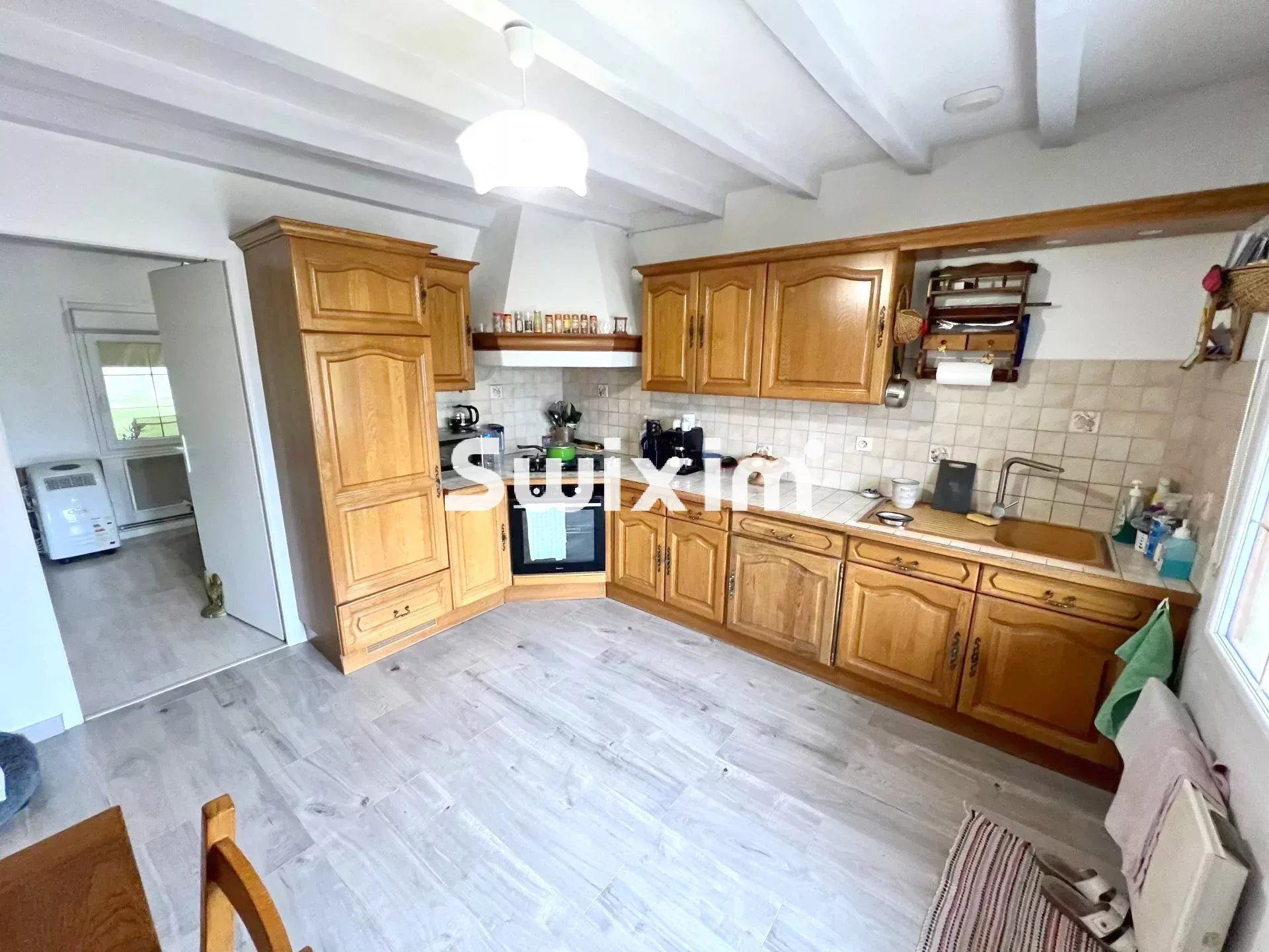 house 5 Rooms for sale on Louhans (71500)