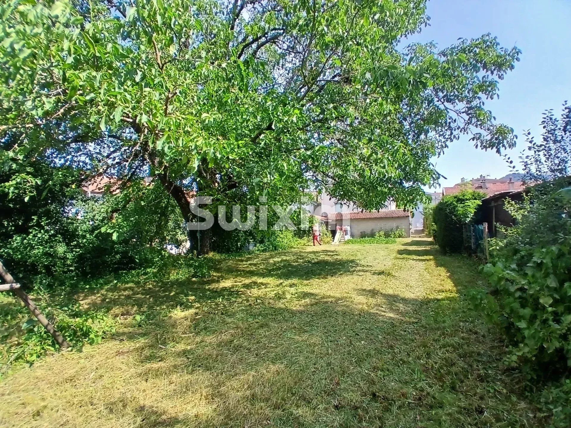 casa 9 Camere in vendita su Champagnole (39300)